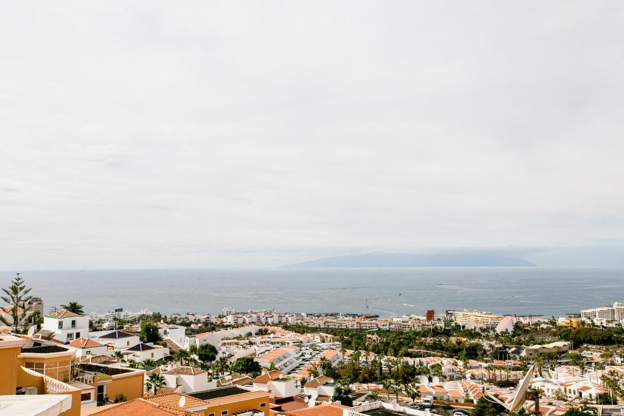 With Breathtaking View Apartment